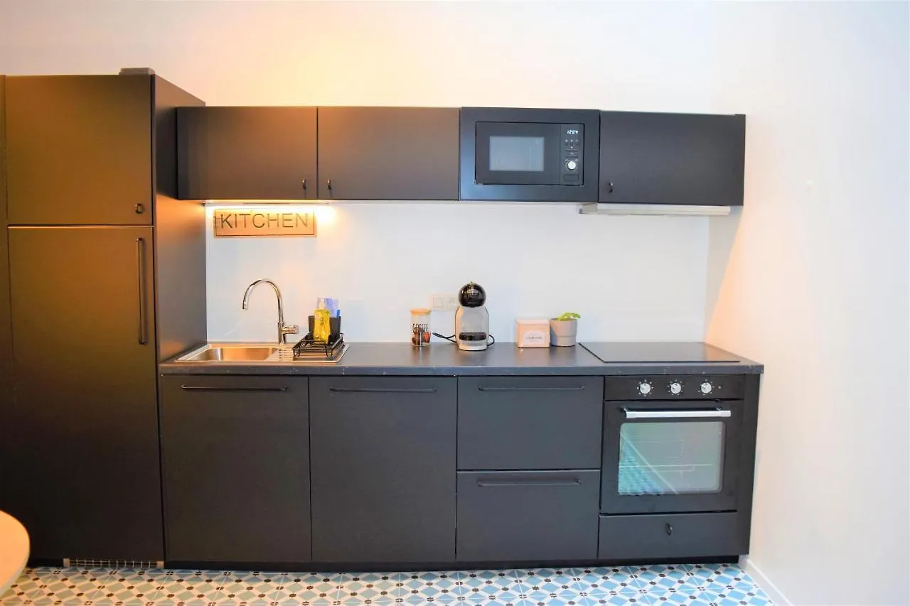 Home Sweet Home Brussels Center Apartment